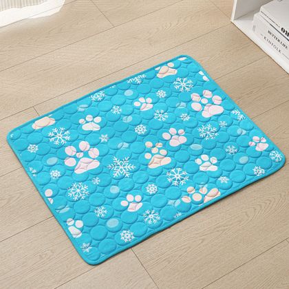 Printed snowflake and paw cooling mat